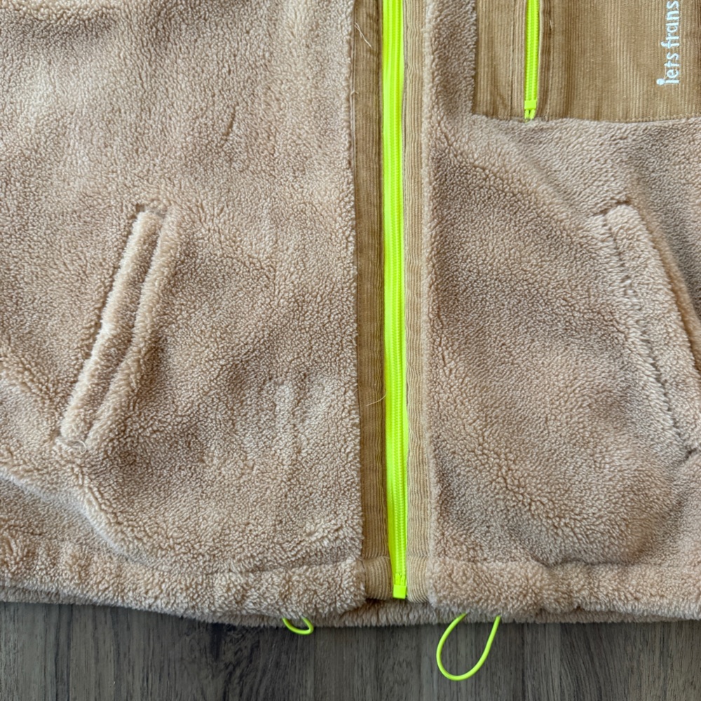 Urban Outfitters Women’s Tan Fleece Jacket with Neon Accents Size Small - Picture 5 of 9